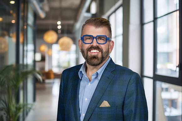 Print H11 Business Headshots-(1 of 1)