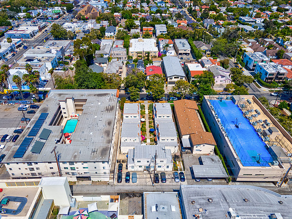 617 N Sycamore Ave Drone-024