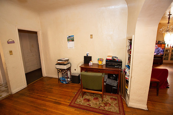532 S Flower St-109