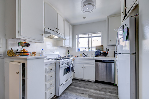 3729 Glendon Ave Interior-072