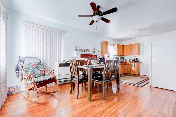 535 W Olive St Inglewood-030