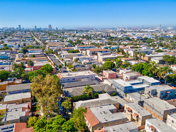 2011 Cedar Ave Long Beach Drone-024