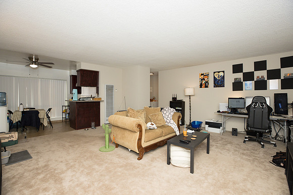 3520 Elm Ave-031