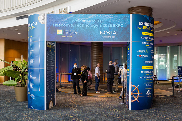 UTC Telecom and Technology Conference-Day 1-009