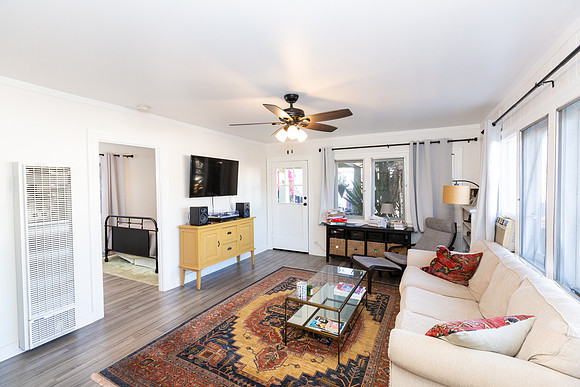 2126 Santa Ynez St-95