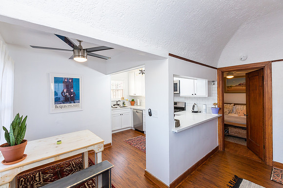 2126 Santa Ynez St-53