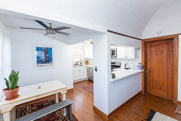 2126 Santa Ynez St-52