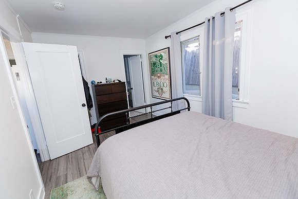 2126 Santa Ynez St-60