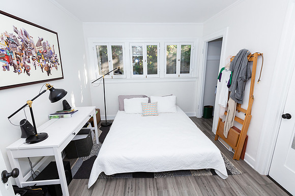 2126 Santa Ynez St-75