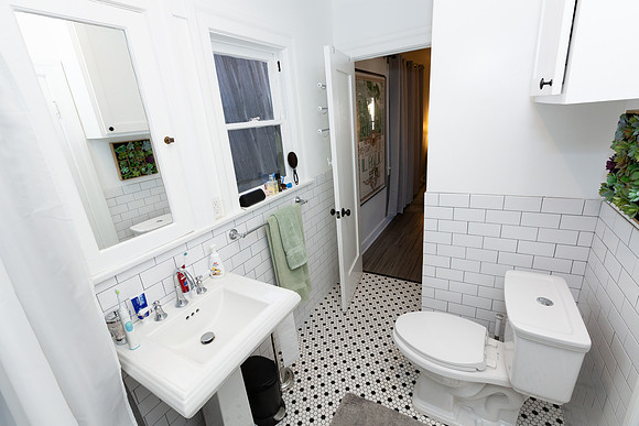 2126 Santa Ynez St-73