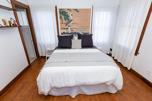 2126 Santa Ynez St-22