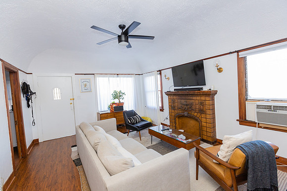 2126 Santa Ynez St-26