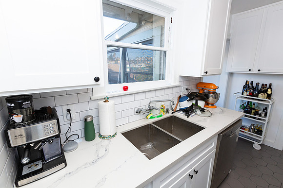 2126 Santa Ynez St-91