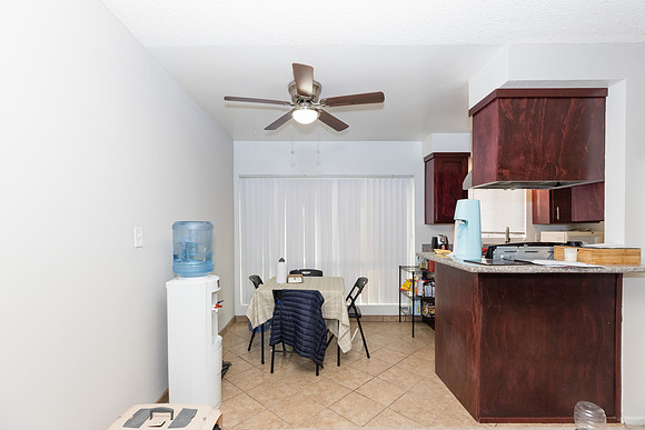 3520 Elm Ave-021