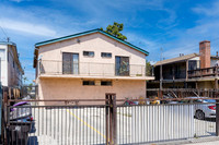 1872 Pine Ave-007