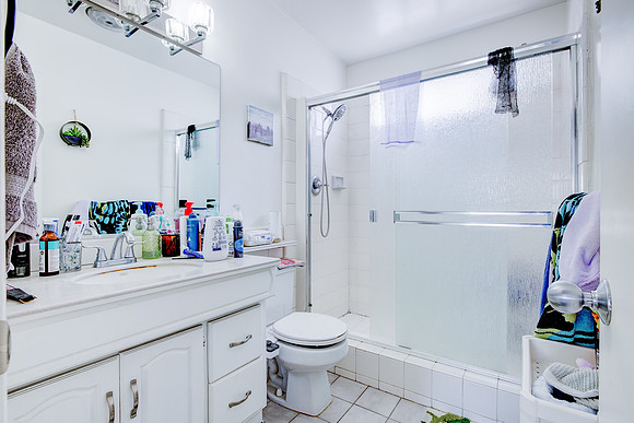 3729 Glendon Ave Interior-080