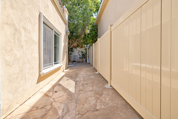 12219 Darlington Ave-Exterior-012