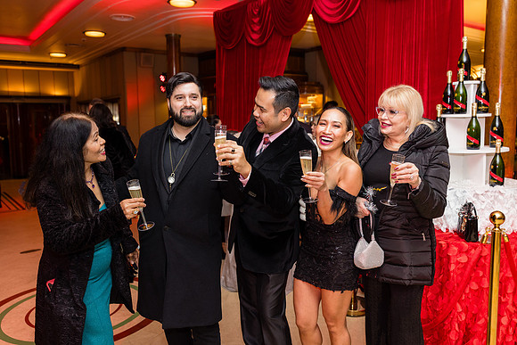 Queen Mary New Years Eve Photos -025