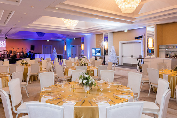 Holiday Party at the Pendry Hotel Newport Beach Ca -042