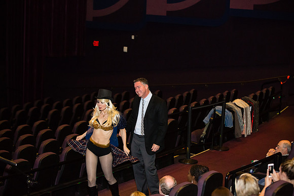 La Live Regal -141