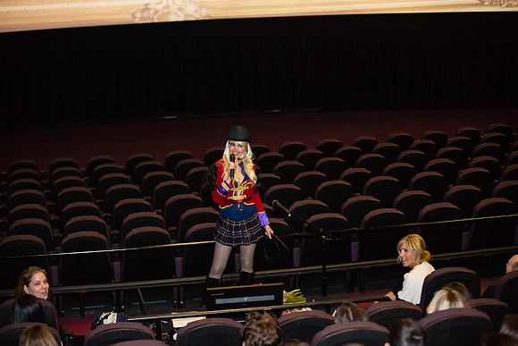 La Live Regal -131
