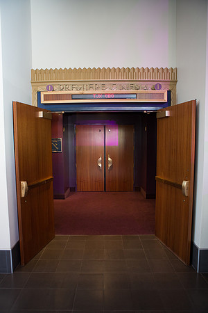 La Live Regal -114