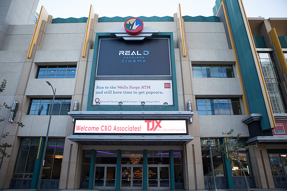 La Live Regal -8