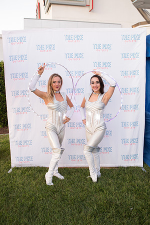Light The Night Pike Outlets-89
