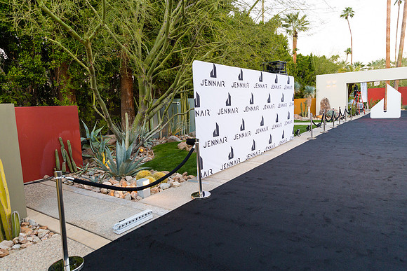 A Step and Repeat -1