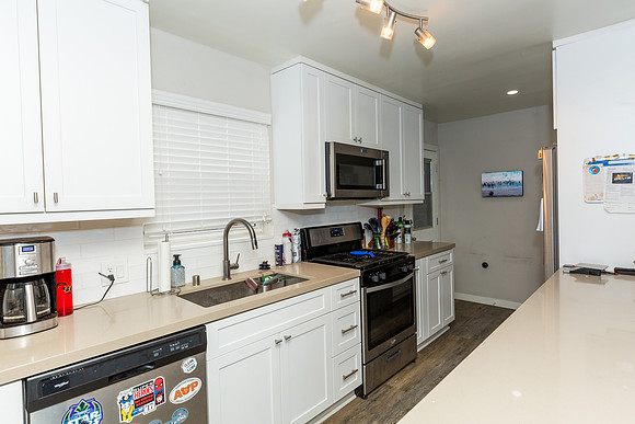 14929 Kingsdale Ave-Real Estate Photographer Lawndale-47