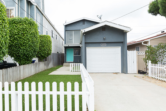 14929 Kingsdale Ave-Real Estate Photographer Lawndale-1