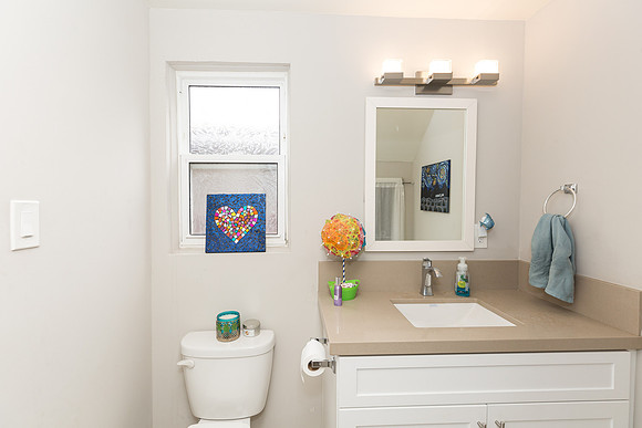 14929 Kingsdale Ave-Real Estate Photographer Lawndale-67