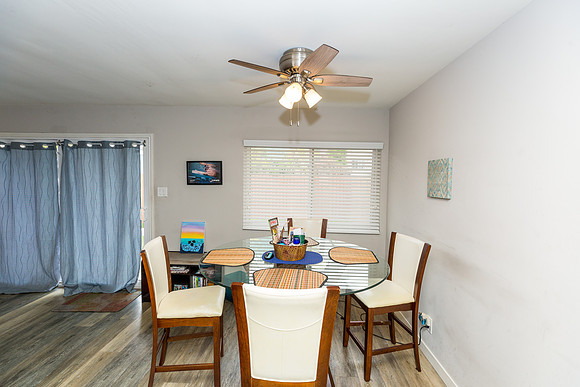 14929 Kingsdale Ave-Real Estate Photographer Lawndale-49