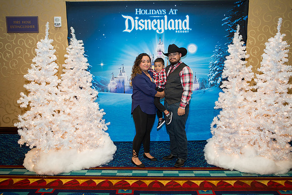 Disneyland Hotel-109