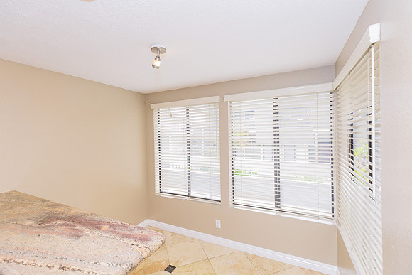 Real Estate Photographer Long Beach 1957 Temple Ave-31
