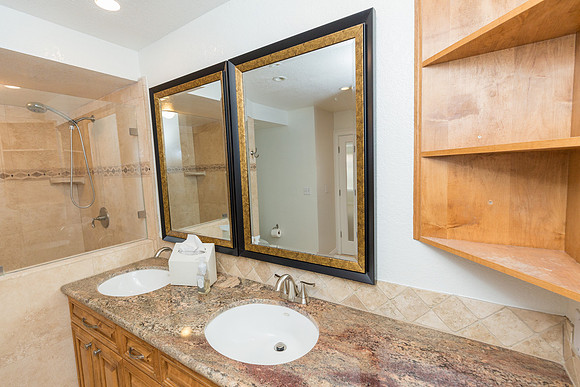 Real Estate Photographer Long Beach 1957 Temple Ave-92