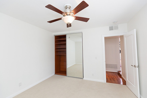 Real Estate Photographer Long Beach 1957 Temple Ave-133