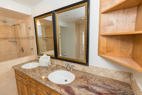 Real Estate Photographer Long Beach 1957 Temple Ave-90