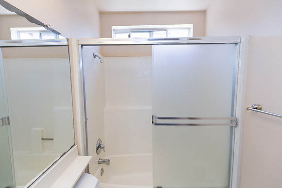 884 Glenwood Dr - Real Estate Photographer Long Beach-43