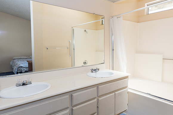 884 Glenwood Dr - Real Estate Photographer Long Beach-24