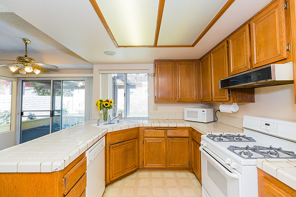 884 Glenwood Dr - Real Estate Photographer Long Beach-18