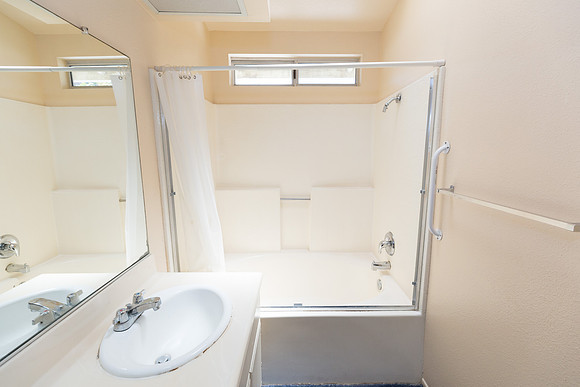 884 Glenwood Dr - Real Estate Photographer Long Beach-21