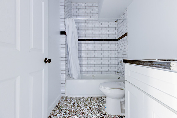 187 W 41st St -036