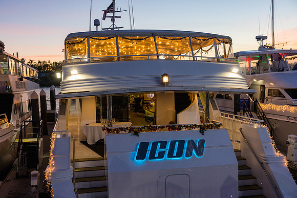 Newport Beach Lights Parade-003
