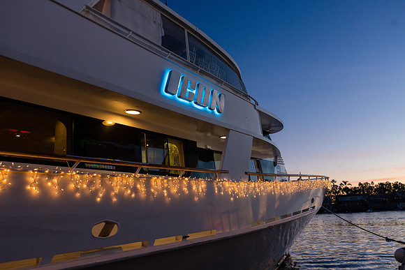 Newport Beach Lights Parade-004