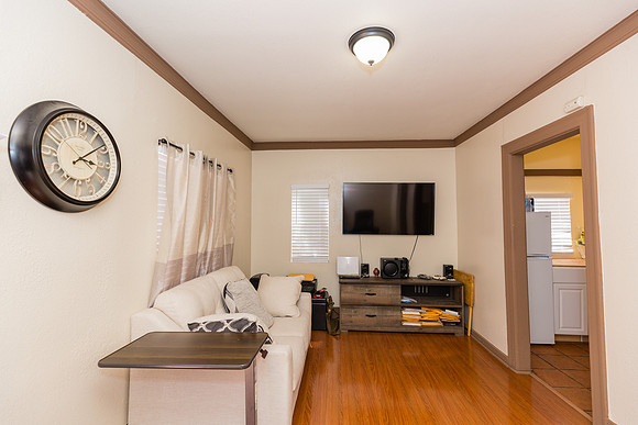2923 Brighton Ave-24