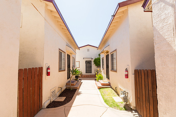 2923 Brighton Ave-62