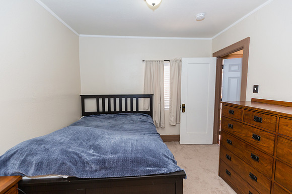 2923 Brighton Ave-14