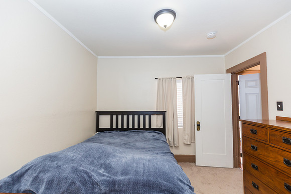 2923 Brighton Ave-17