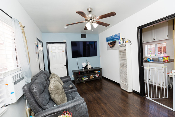 2923 Brighton Ave-27
